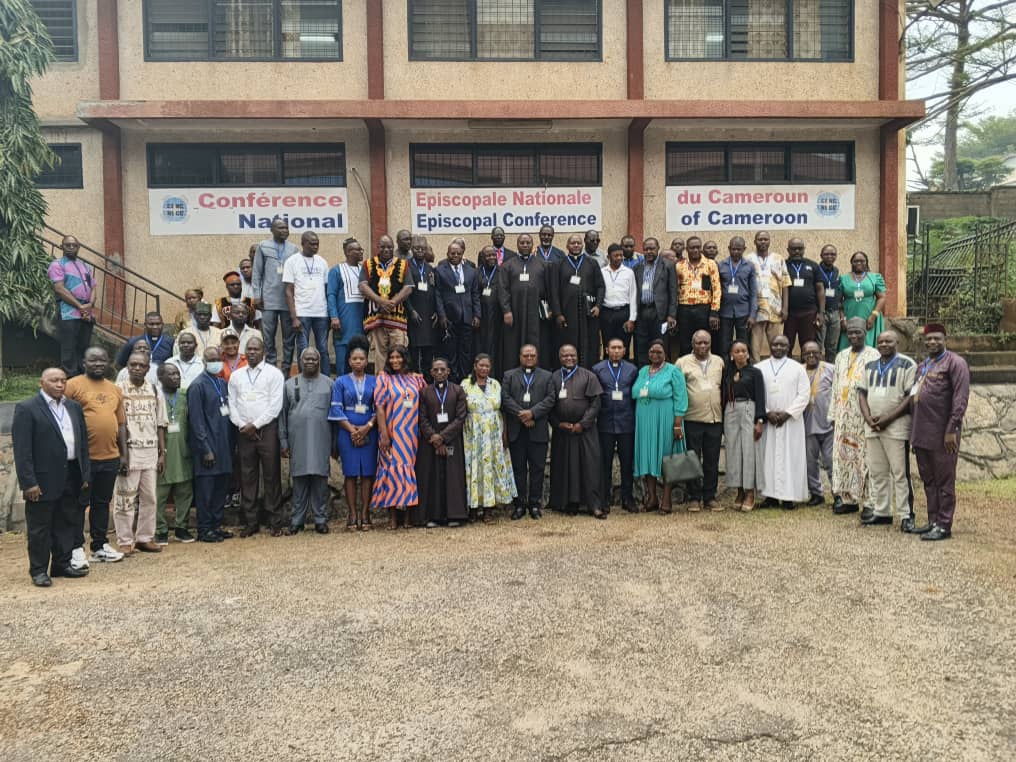 L’ÉCOLE, LA FAMILLE ET L’ÉGLISE TROIS PILIERS INTERACTIFS