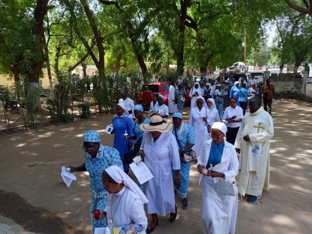 La vie consacrée fêtée à Maroua